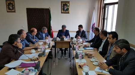 تشکیل جلسه کارگروه استانی طرح ملی تولید پوشاک در مناطق روستایی با حضور معاون استاندار اردبیل 