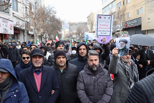 حضور پرشور کارکنان شرکت شهرک‌های صنعتی استان اردبیل در راهپیمایی یوم‌الله ۲۲ بهمن